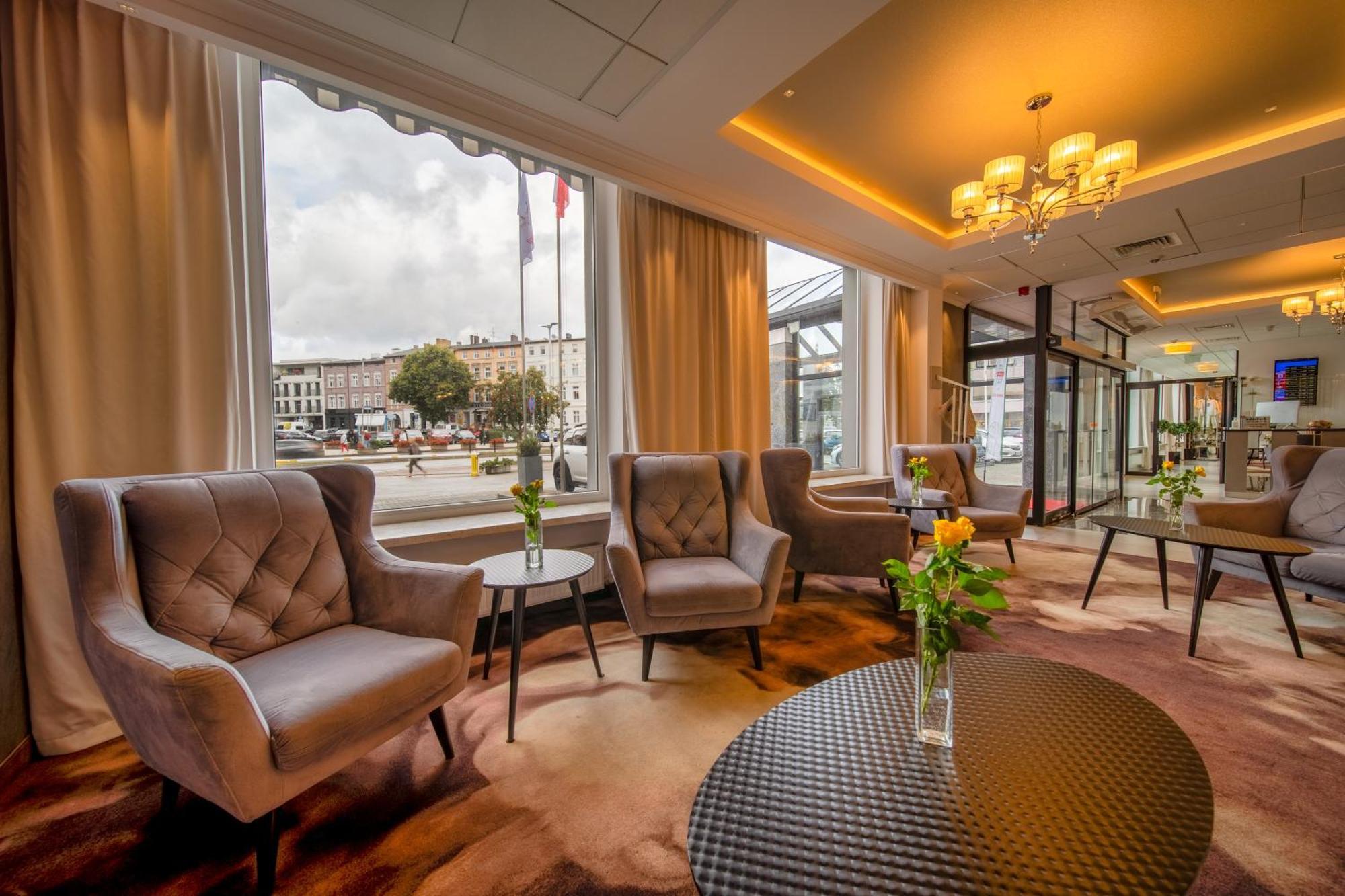 Hotel Gromada Arka Lux Koszalin Esterno foto