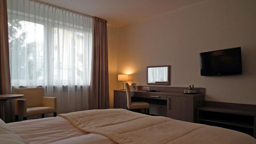Hotel Gromada Arka Lux Koszalin Esterno foto