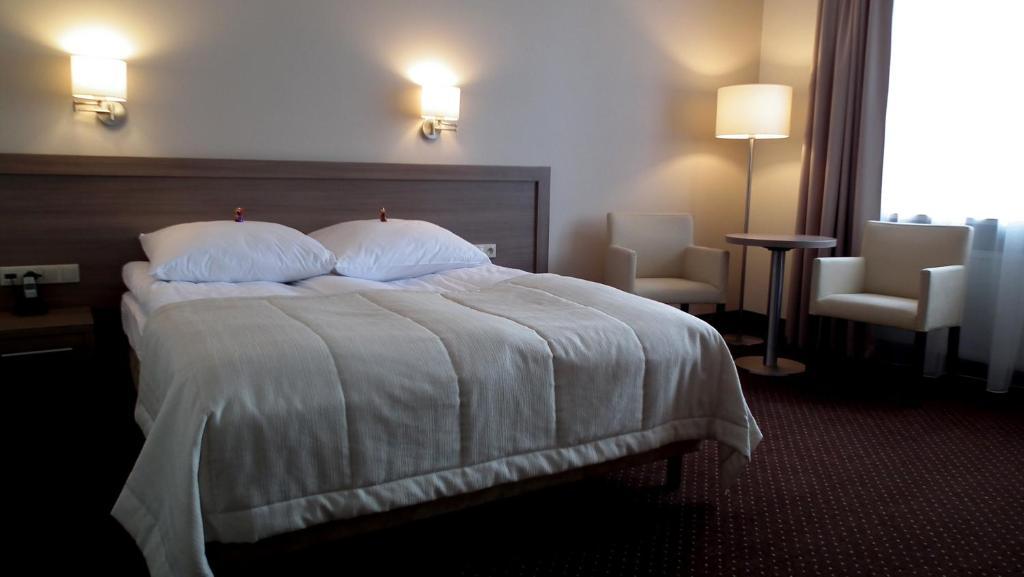 Hotel Gromada Arka Lux Koszalin Esterno foto