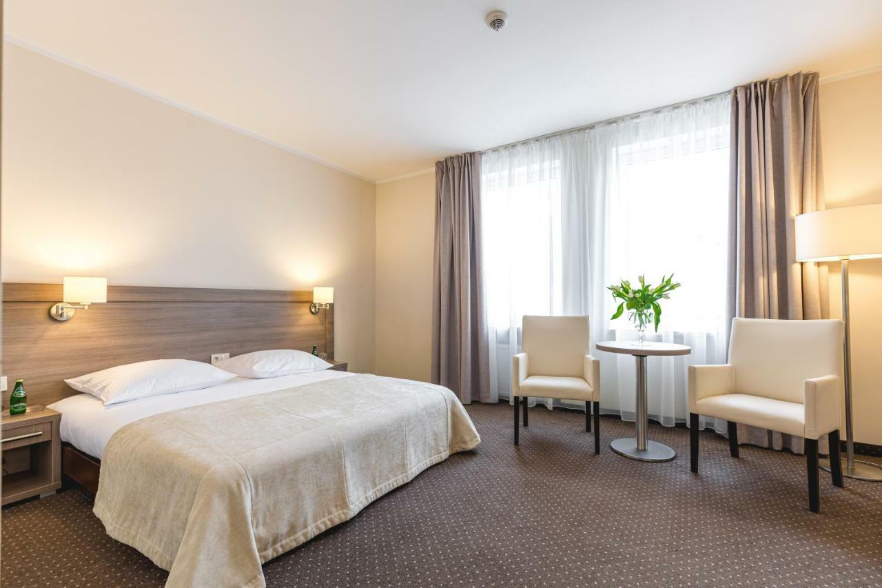 Hotel Gromada Arka Lux Koszalin Esterno foto